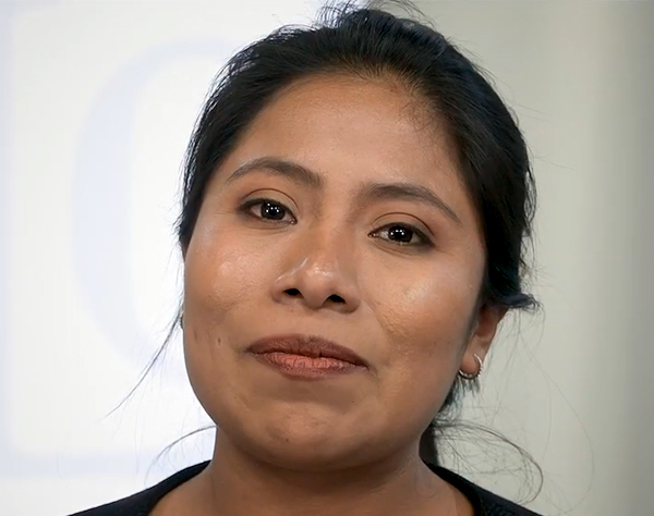 Actriz mexicana Yalitza Aparicio (Roma) se une a campaña contra racismo