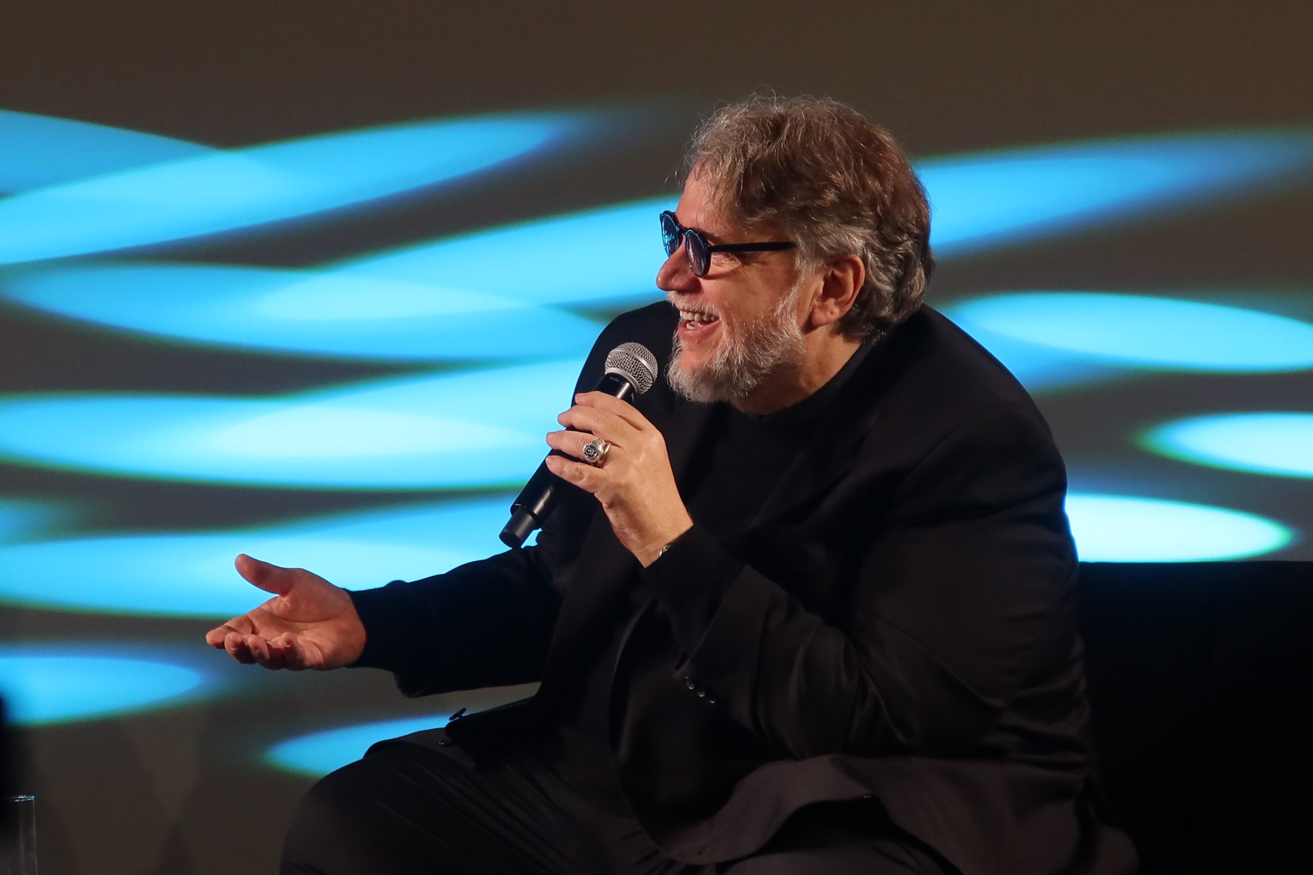 GUILLERMO DEL TORO COMPETIRÁ CON SU “FRANKESTEIN” EN VENECIA